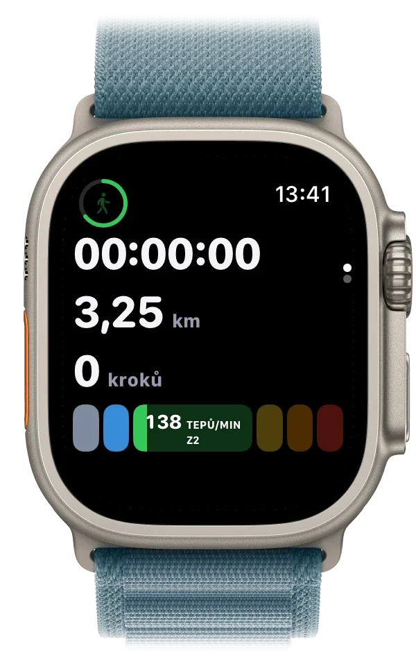 Apple Watch s živou mapou trasy během procházky